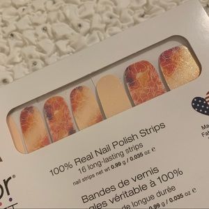 Colorstreet poppy that floRal nail polish strips